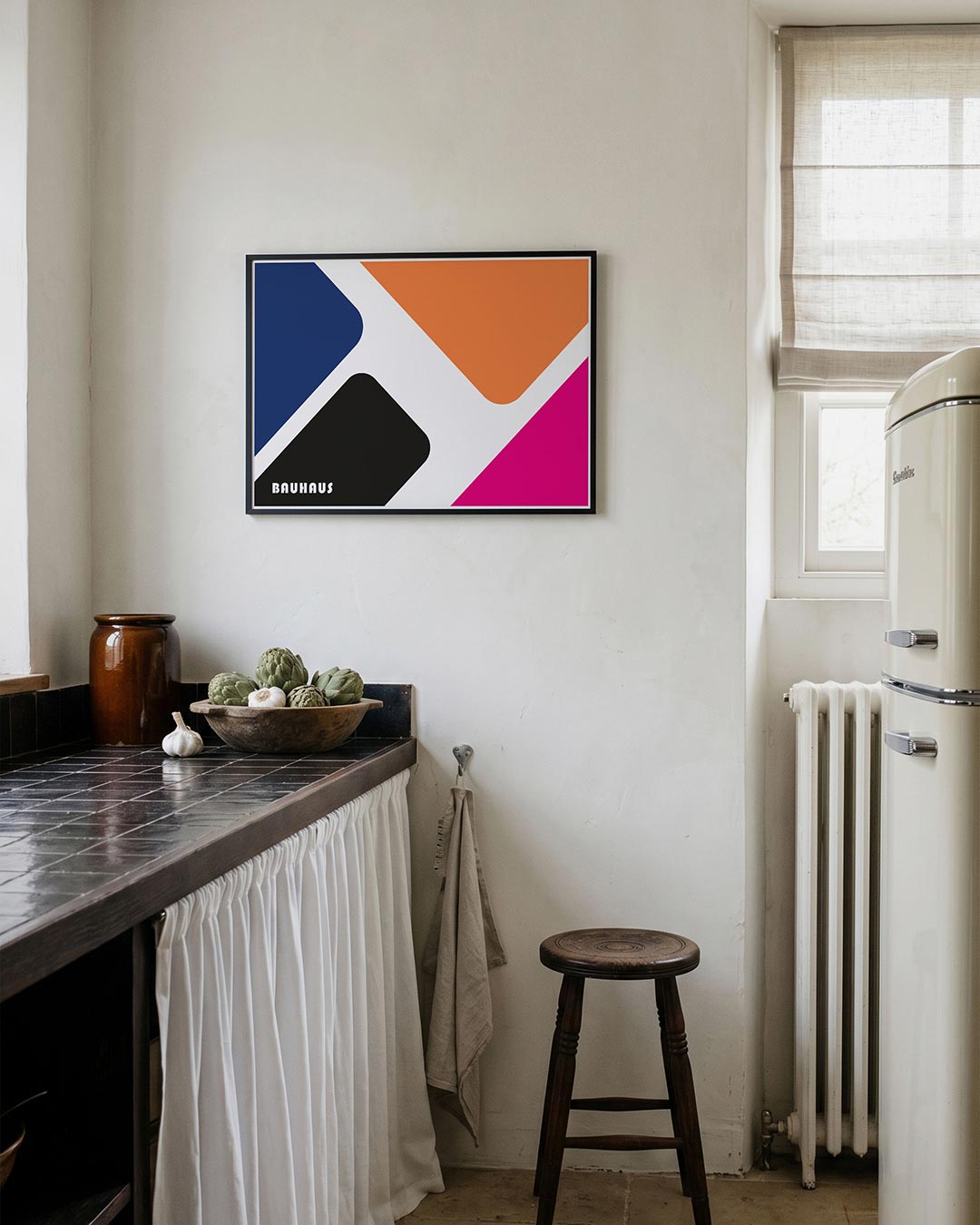Vorm en kleurvlakken – geometrische poster in Bauhaus-stijl van WallArtistic