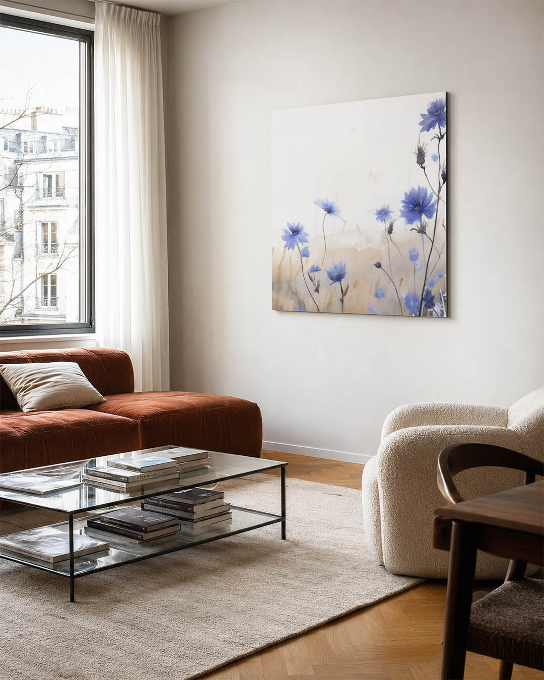 Bloemen in blauwtinten kunstwerk – vierkante wanddecoratie – dit kunstwerk toont delicate blauwe bloemen tegen een lichte