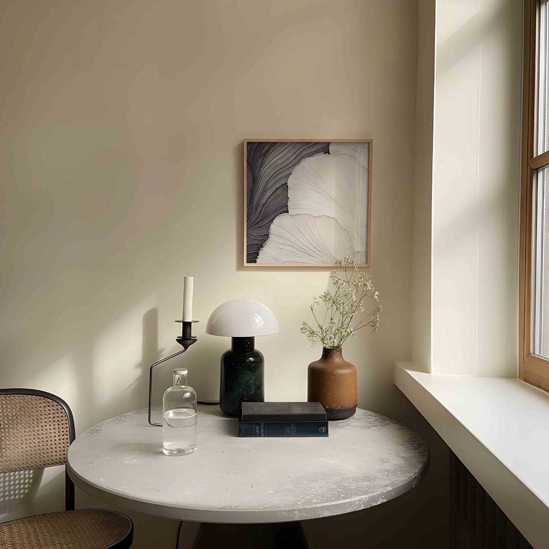 Golvende lijnen – abstracte poster in vierkant formaat met zachte uitstraling