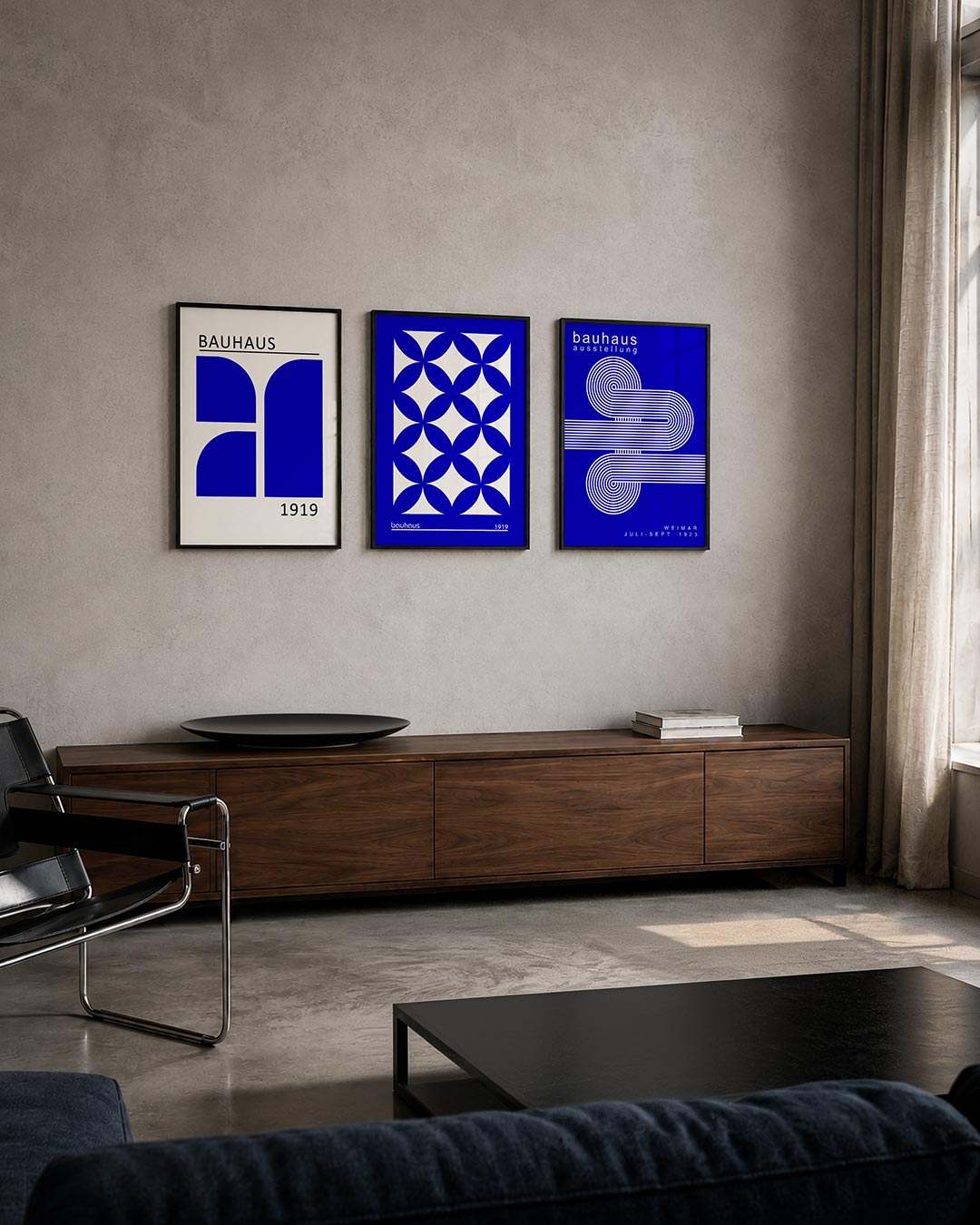 Blauw vlakritme posterset – tweede productweergave – deze posterset in drie delen toont een spel van blauwe halve cirkels en