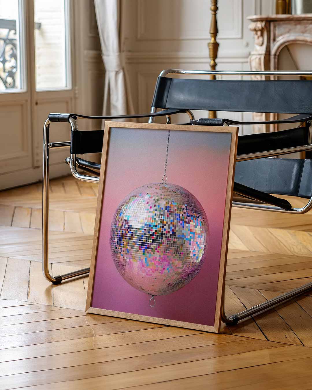 Glamour Disco – urban poster in staand formaat