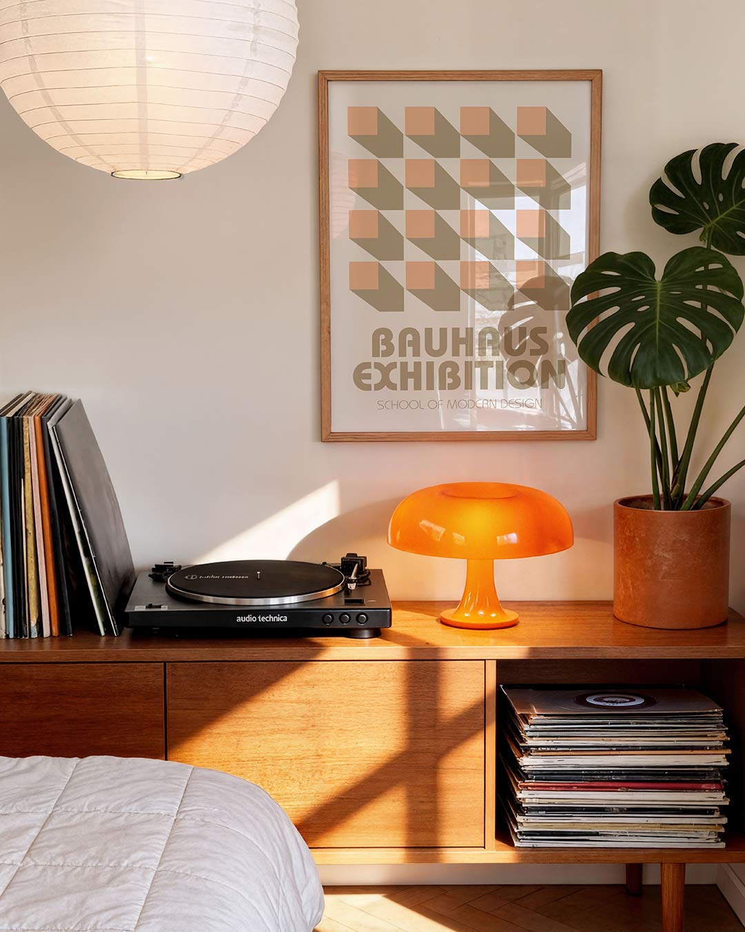 Vorm en schaduw – geometrische Bauhaus poster in staand formaat