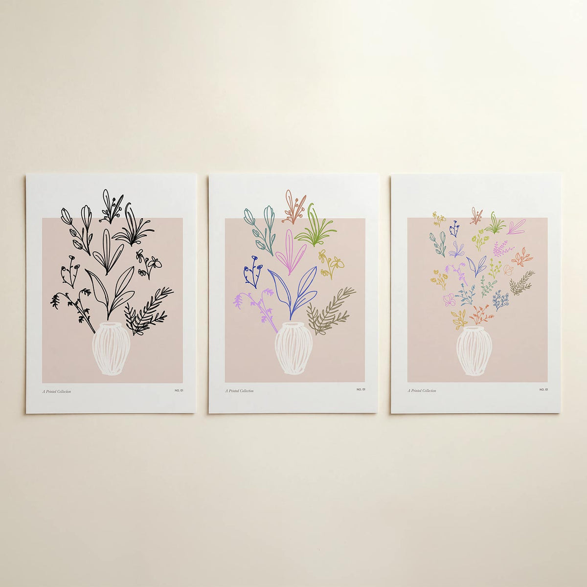 Lijnenspel en bloemen posterset – detailweergave – een vaas met sierlijke zwarte lijnen van bloemen tegen een