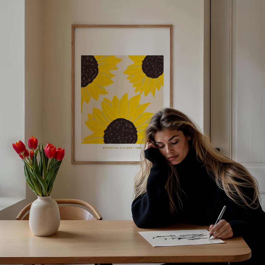 Stralende Zonnebloemen – staande muurposter met tekst en typografie