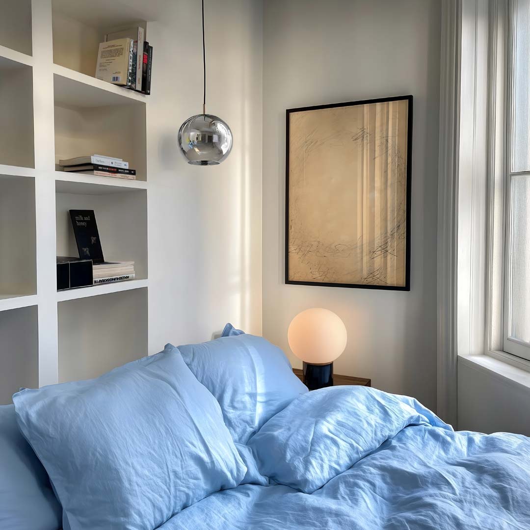 Subtiele Beige Kunstposter – staande muurposter met elegante eenvoud