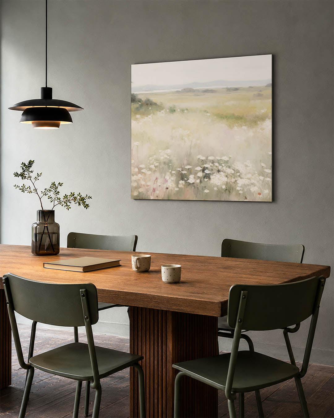 Landschap met bloemen kunstwerk – tweede productweergave – dit werk toont een zacht glooiend landschap met delicate bloemen