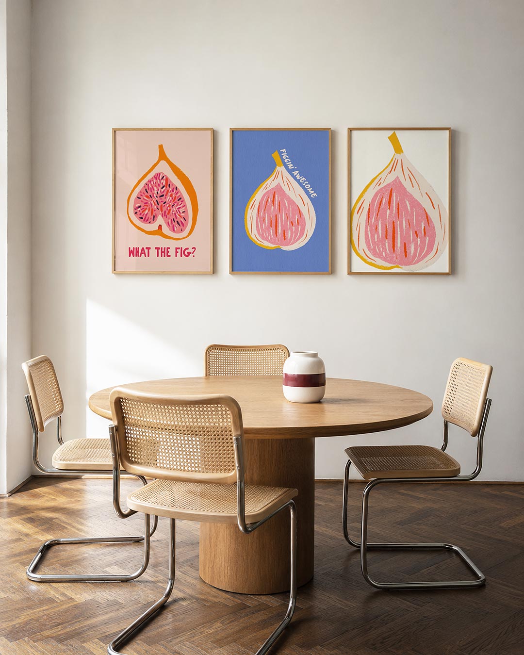 Fruitige verrassing driedelige posterset in interieur