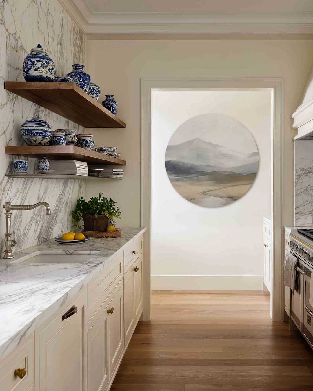 Berglandschap – moderne abstracte muurcirkel voor aan de muur