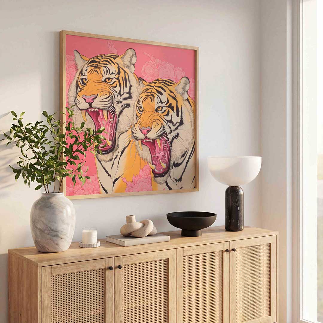 Twee tijgers op roze – tropische poster in vierkant formaat