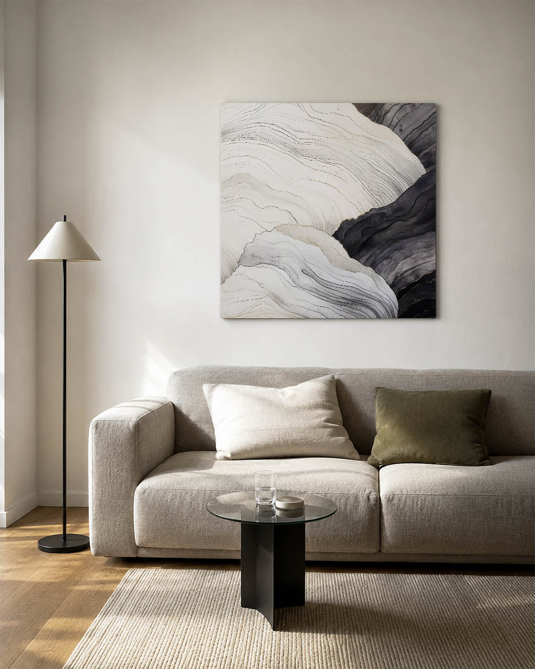 Organische lijnen kunstwerk – vierkante wanddecoratie – dit kunstwerk toont vloeiende lijnen in zwart-wit en beige tinten