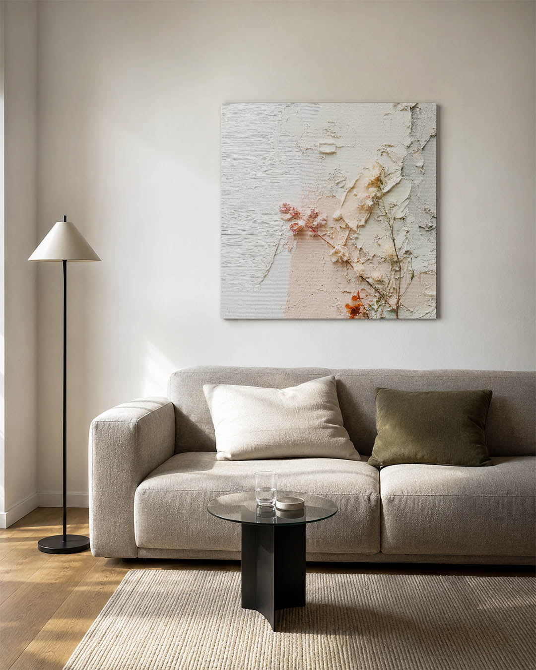 Textuur en bloemen kunstwerk – vierkante wanddecoratie – dit werk toont een subtiele mix van zachte kleuren en texturen met