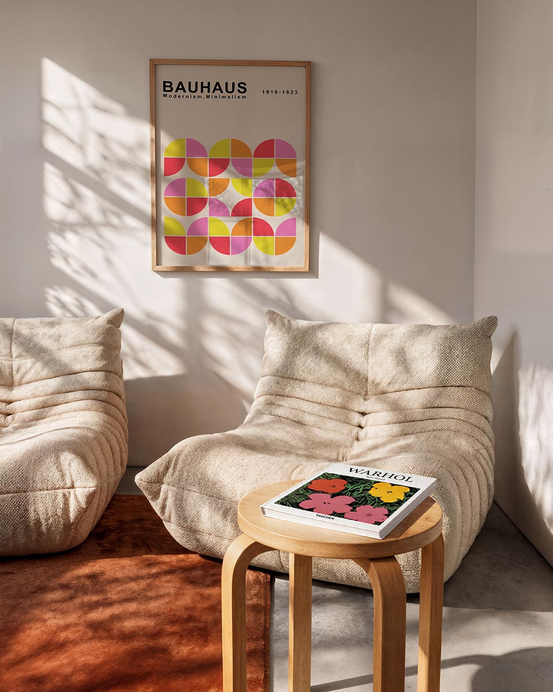 Vormritme en kleur – geometrische Bauhaus poster in staand formaat