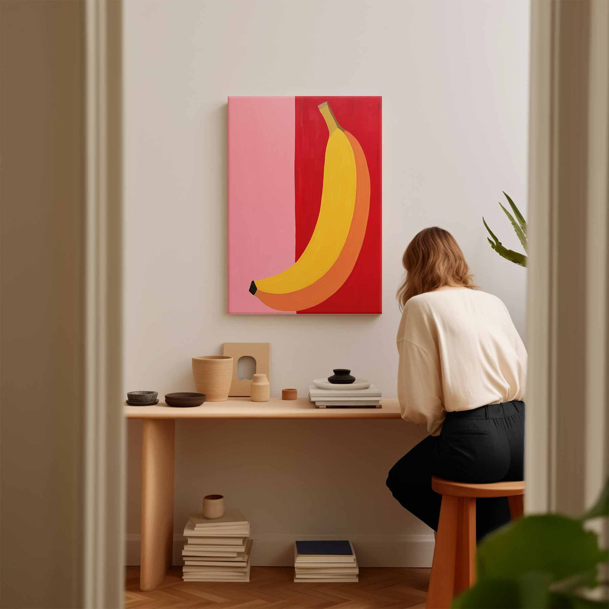 Kleurrijke Banaan op Roze en Rood – plexiglas wanddecoratie in portret formaat