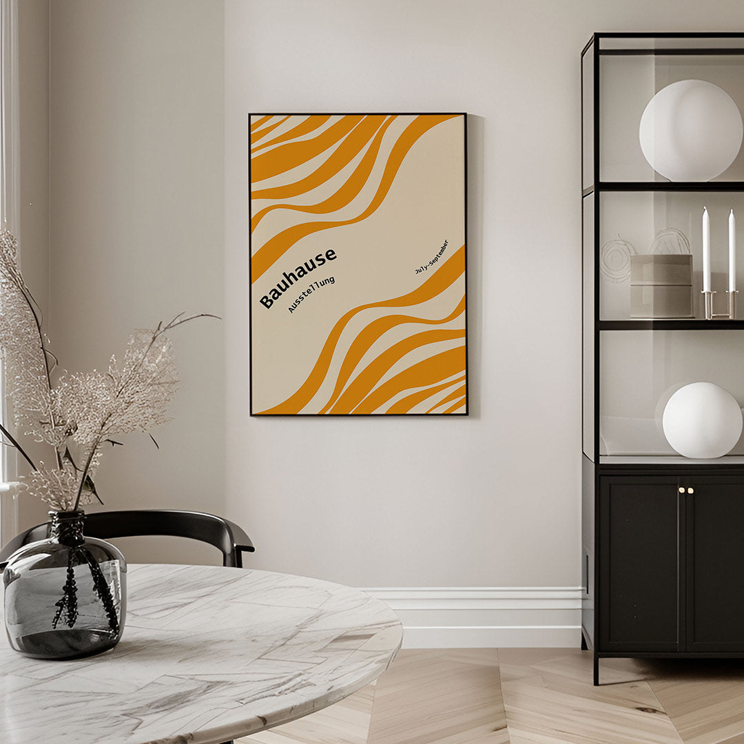 Golvend lijnenspel – geometrische Bauhaus poster in staand formaat