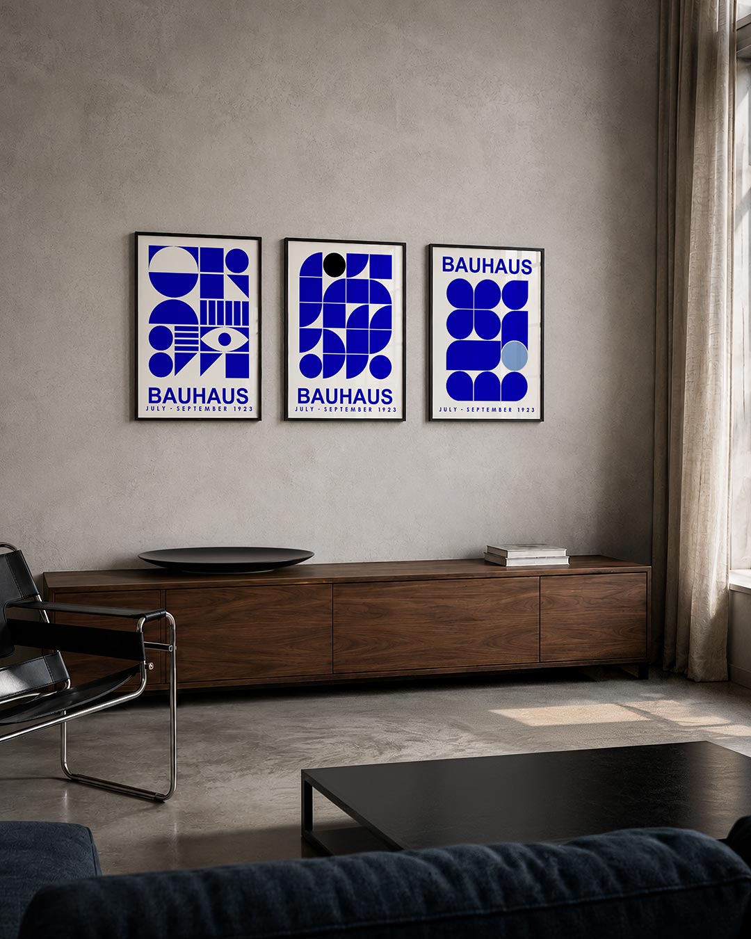 Vormen en vlakken posterset – tweede productweergave – deze posterset in drie delen toont een dynamisch lijnenspel van blauwe