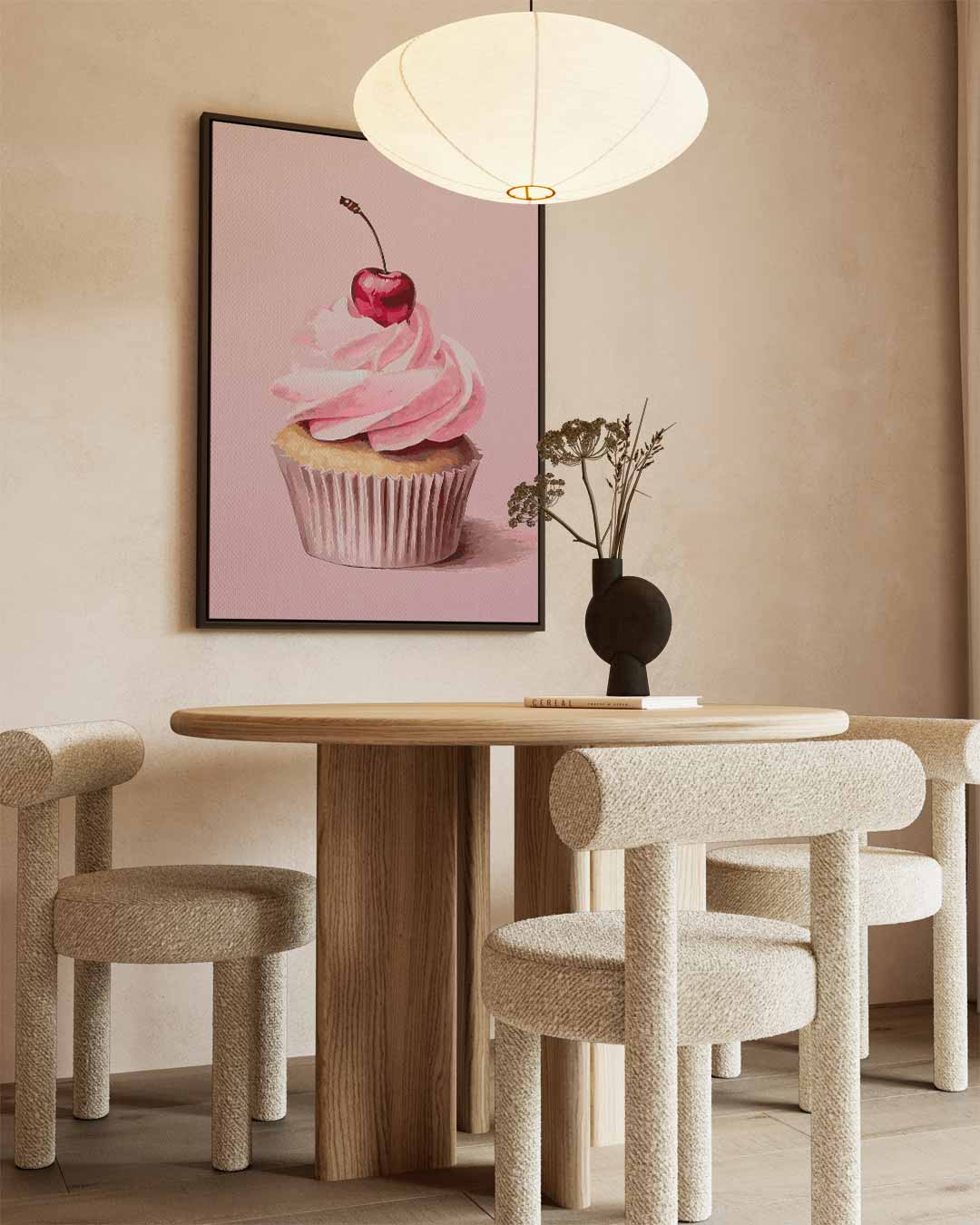 Cupcake Delight met Kers – canvas wanddecoratie in portret formaat