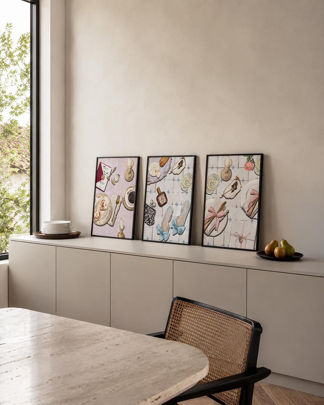 Tafelsfeer posterset – detailweergave – een compositie van een brief met zegel, een zakhorloge, en