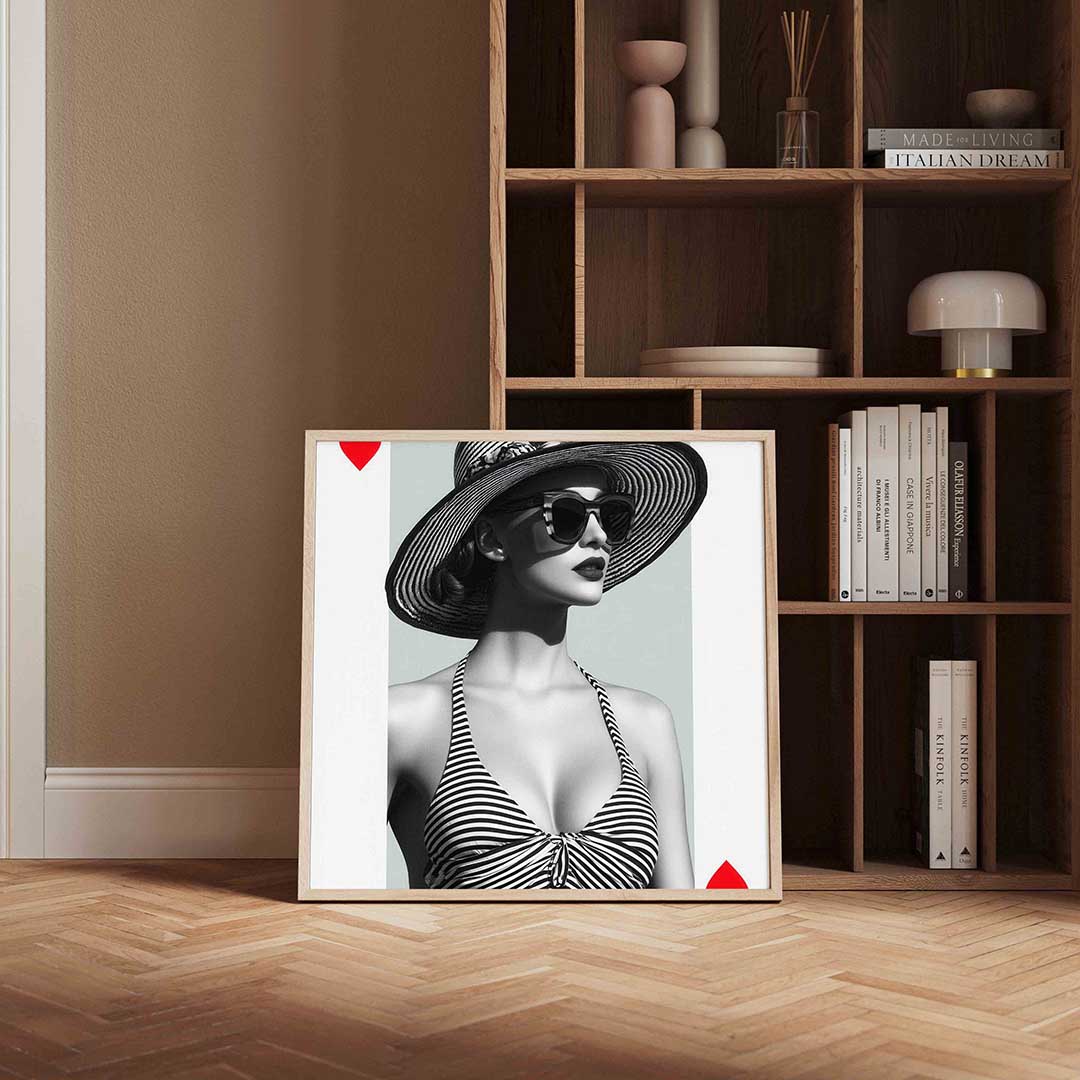 Vrouw met hoed en zonnebril – kleurrijke Pop Art poster in vierkant formaat