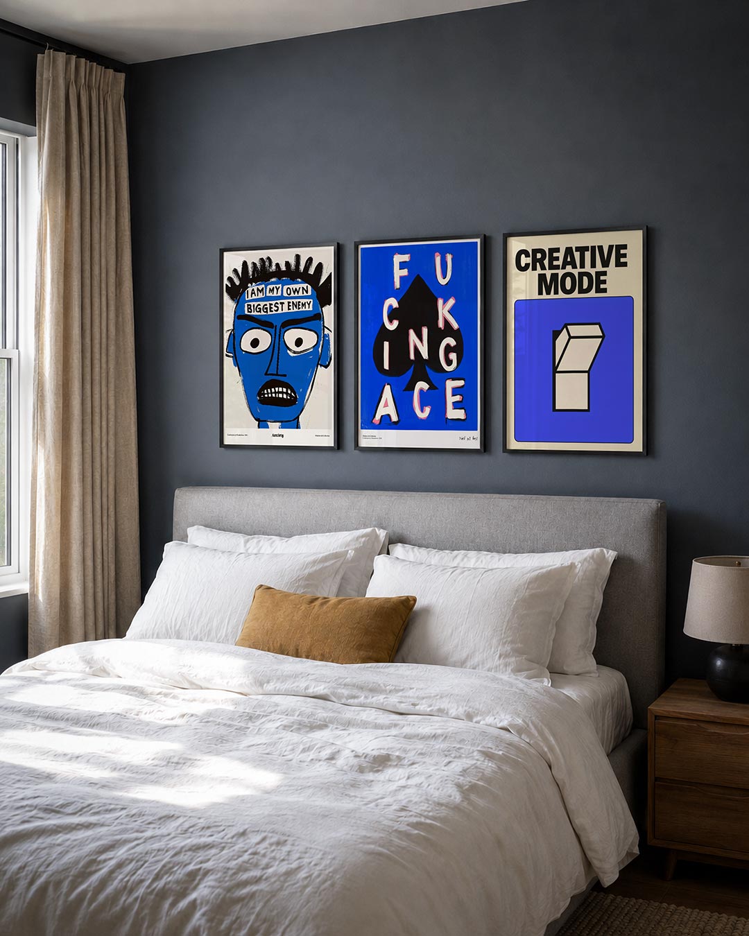 Kleurvlakken posterset – detailweergave – deze posterset toont een blauw gezicht met zwarte lijnen en