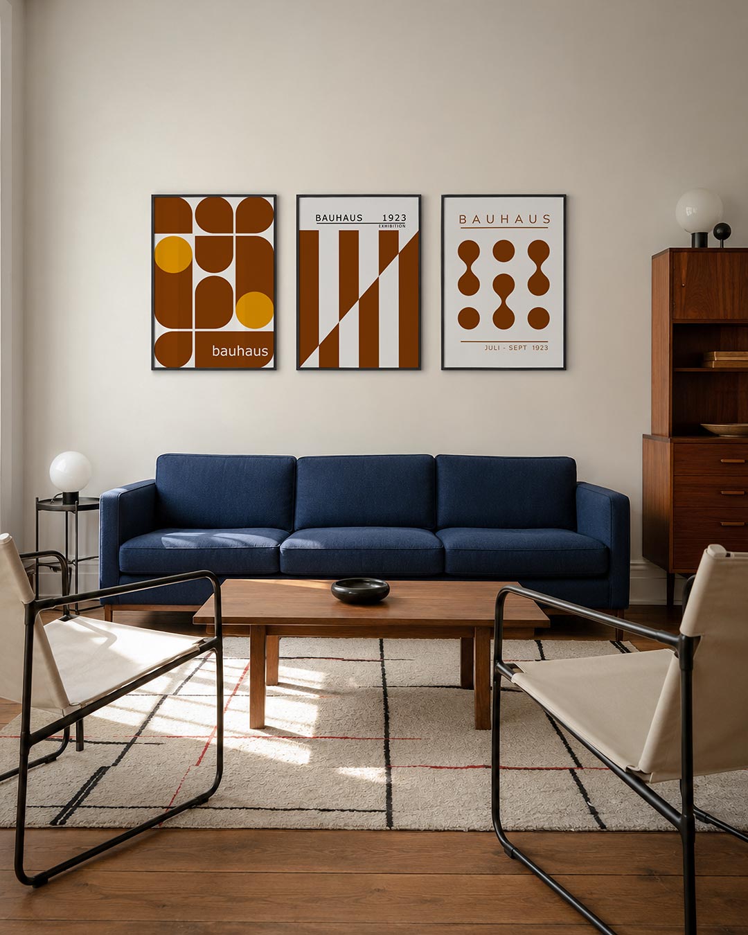 Vorm en kleur driedelige posterset – deze posterset in drie delen toont een spel van bruine en gele vormen. Halve cirkels en