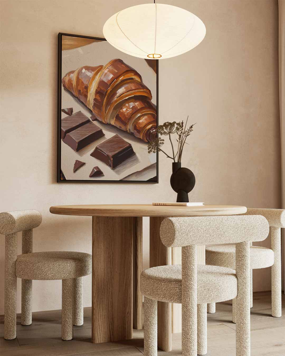 Smakelijke Croissant met Chocolade Schilderij – canvas wanddecoratie in portret formaat