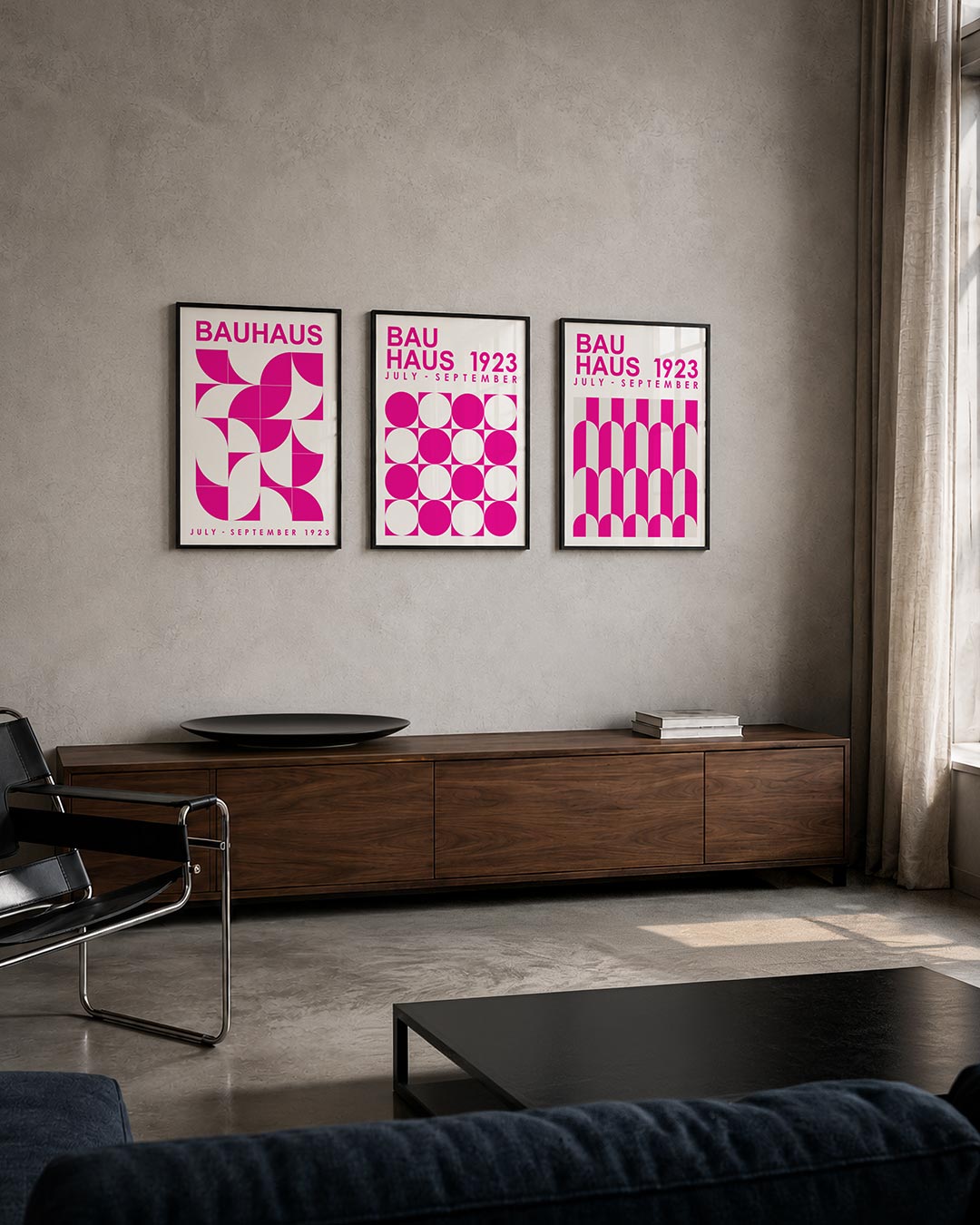 Vorm en kleur driedelige posterset – deze posterset in drie delen toont een speelse combinatie van roze en witte vormen.