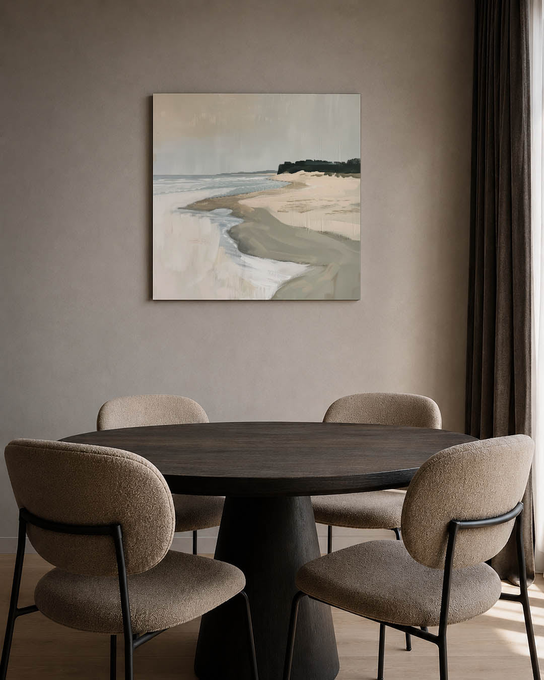 Rustige kustlijn kunstwerk – tweede productweergave – dit werk toont een serene kustlijn met zachte overgangen tussen zand en