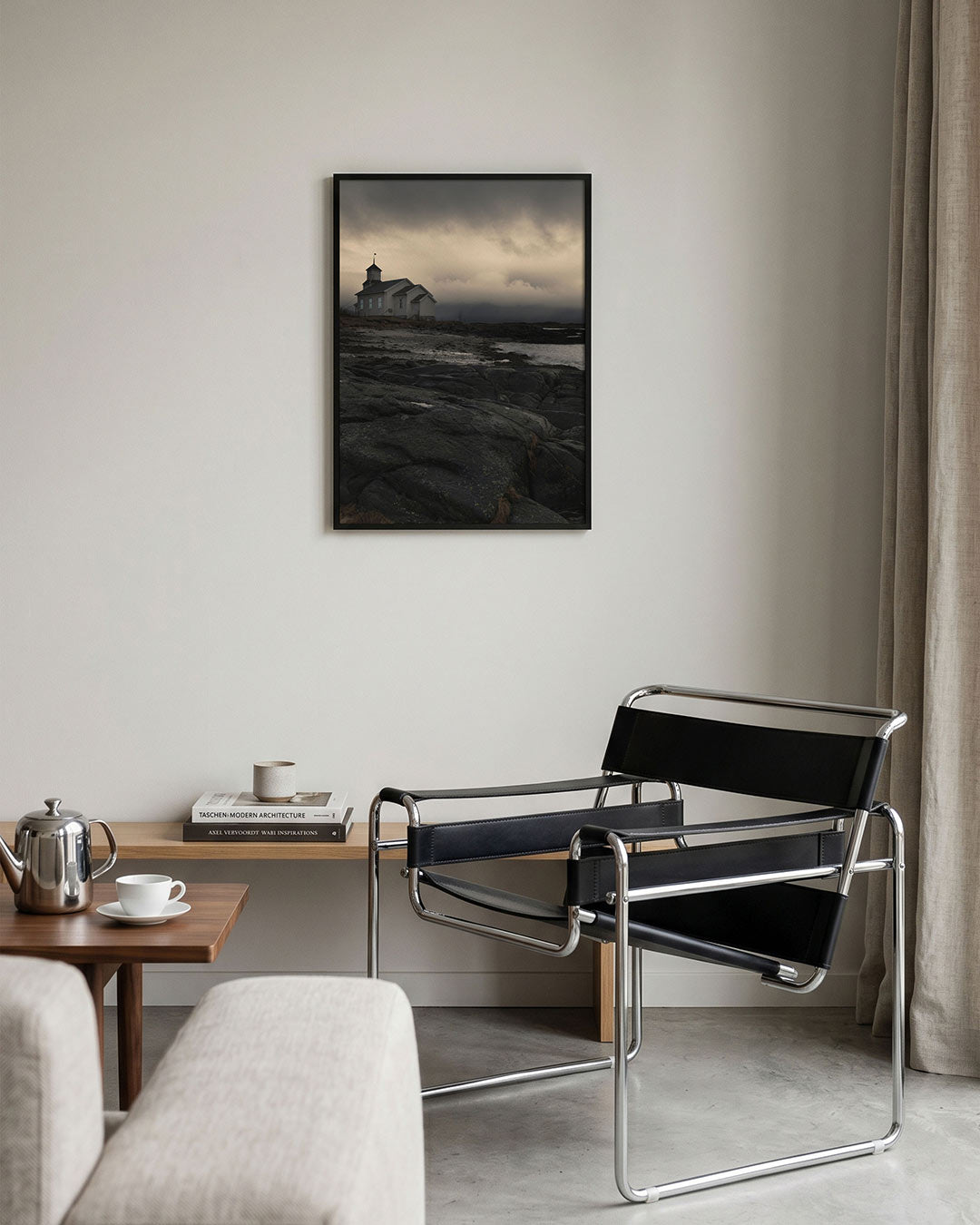 Abstracte poster – tweede productweergave – een abstracte poster met donkere tinten en een rustige visuele opbouw.
