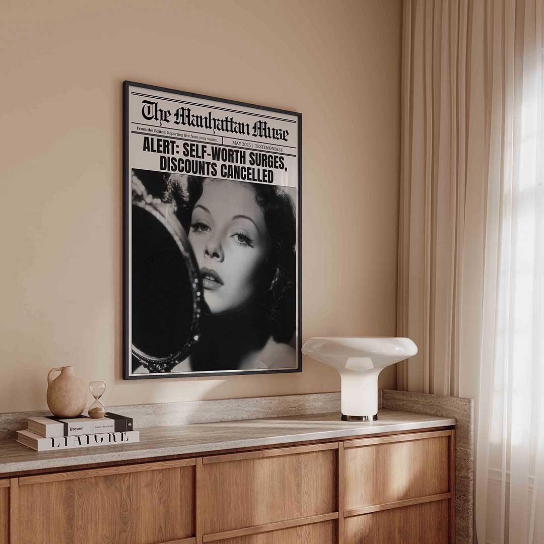 Vrouw met spiegel – kleurrijke Pop Art poster in staand formaat