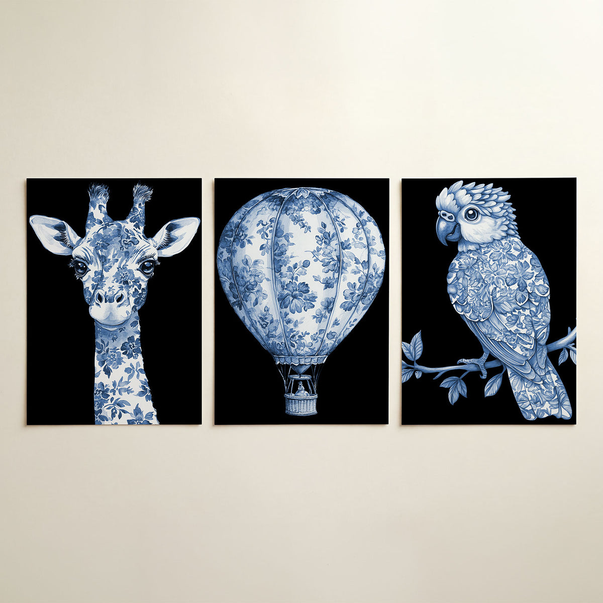 Floral giraffe driedelige posterset in interieur