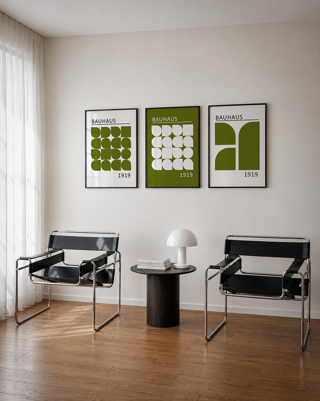 Vormritme en kleur driedelige posterset – deze posterset in drie delen toont een speelse ordening van olijfgroene vormen op