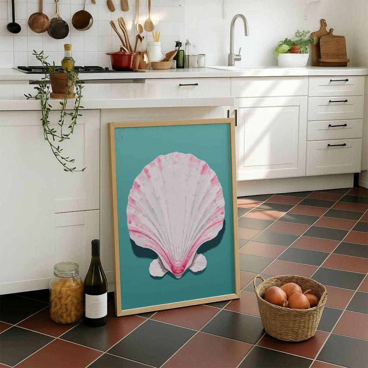 Schelp in Pastel – staande muurposter met zomerse uitstraling