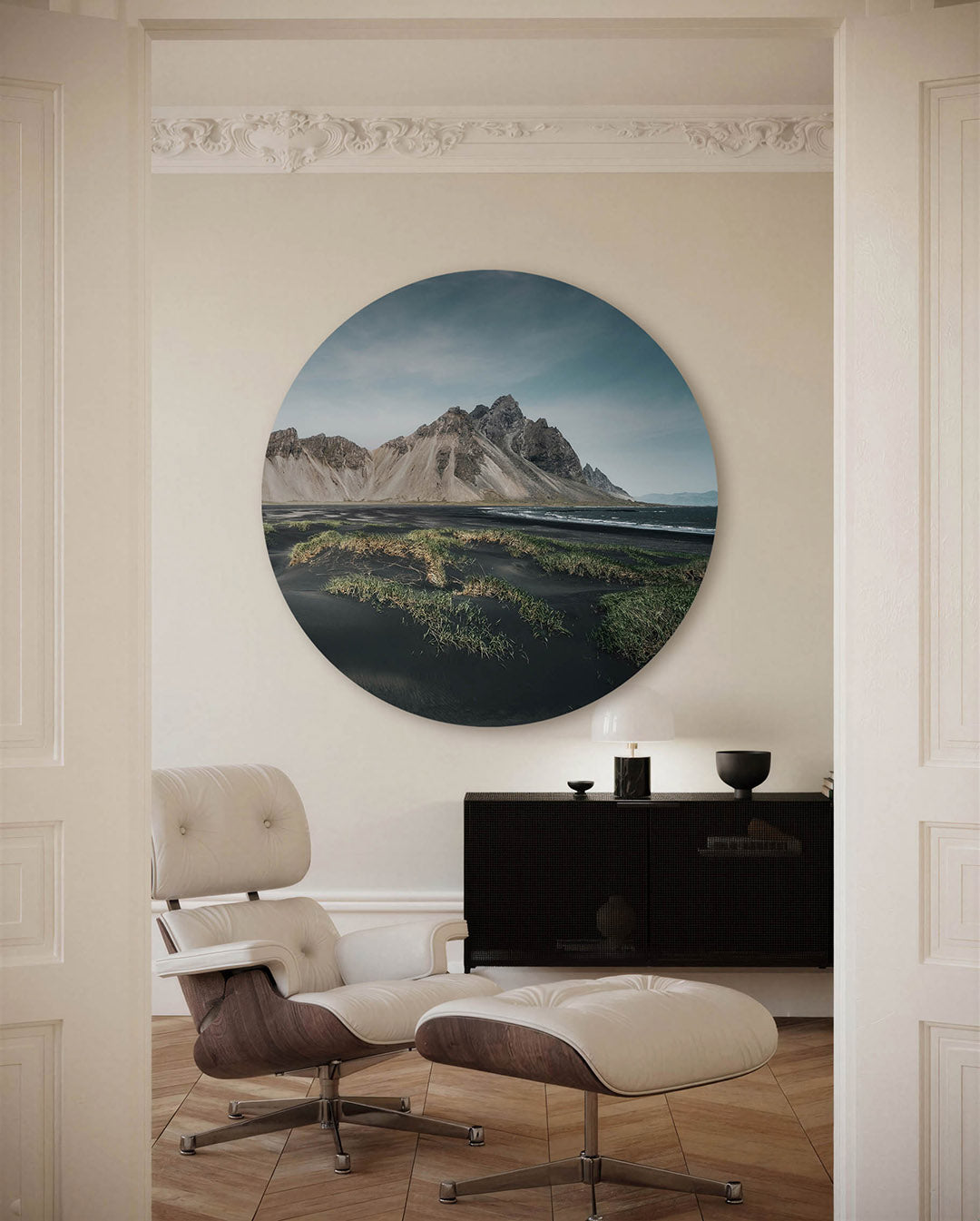 Berglandschap met gras – fotografische muurcirkel voor aan de muur