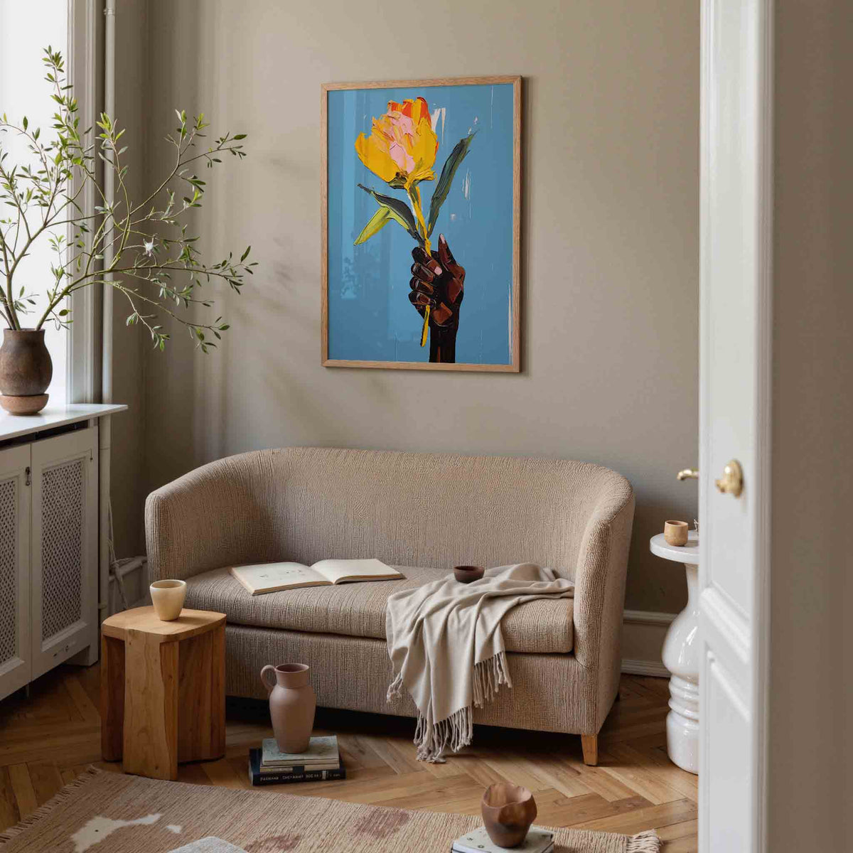 Hand met bloem – botanische poster in staand formaat