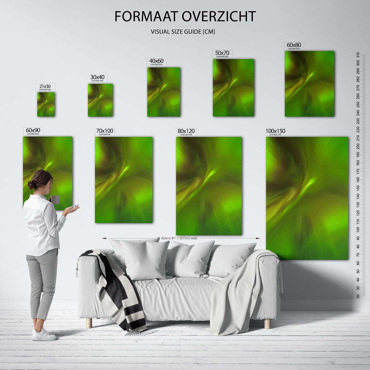 Groene lichtslierten poster – sfeerbeeld – deze poster toont een dynamisch spel van groene lichtslierten tegen een donkere