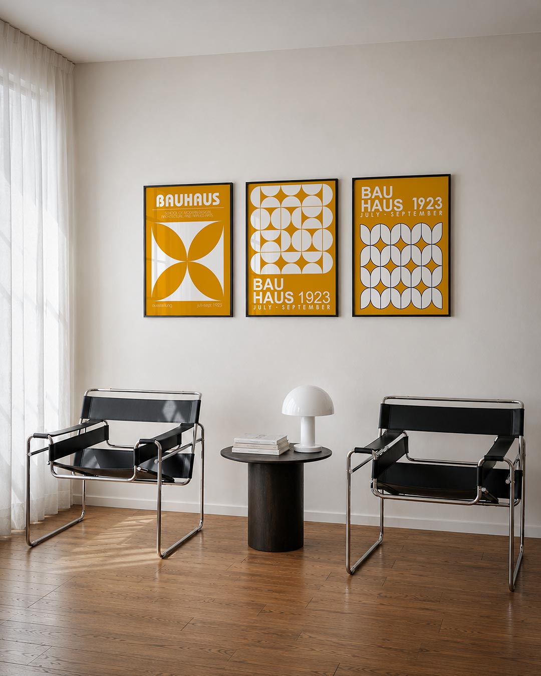Vorm en kleur posterset – derde productweergave – deze posterset in drie delen toont een levendig spel van oranje en wit. De