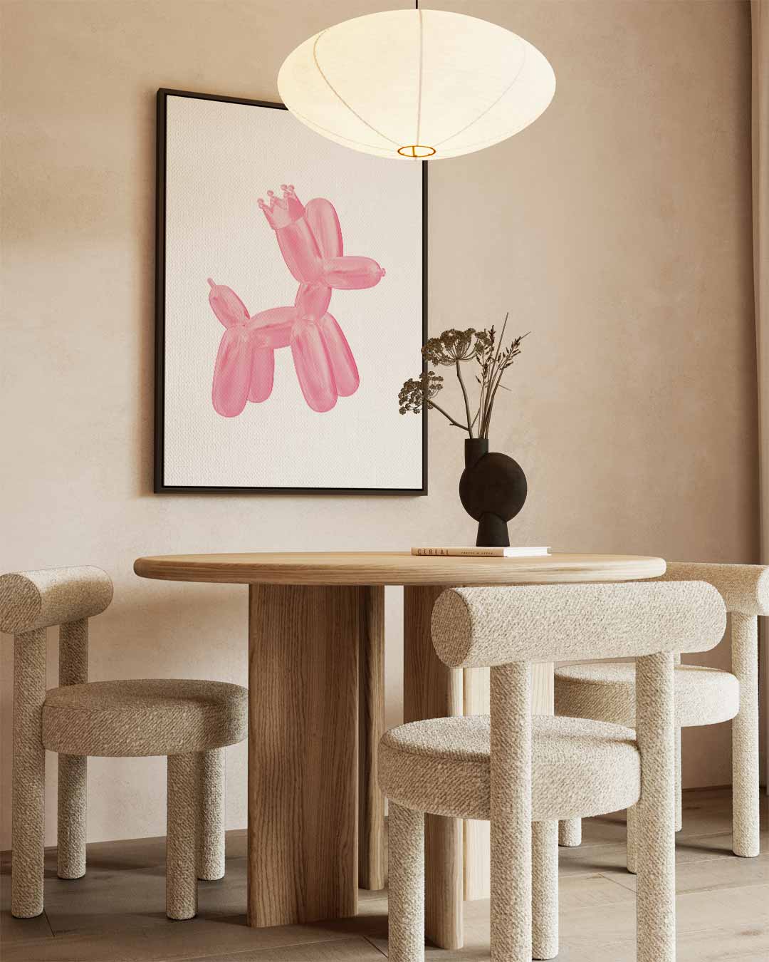 Koninklijke Ballonnenhond in Roze – canvas wanddecoratie in portret formaat