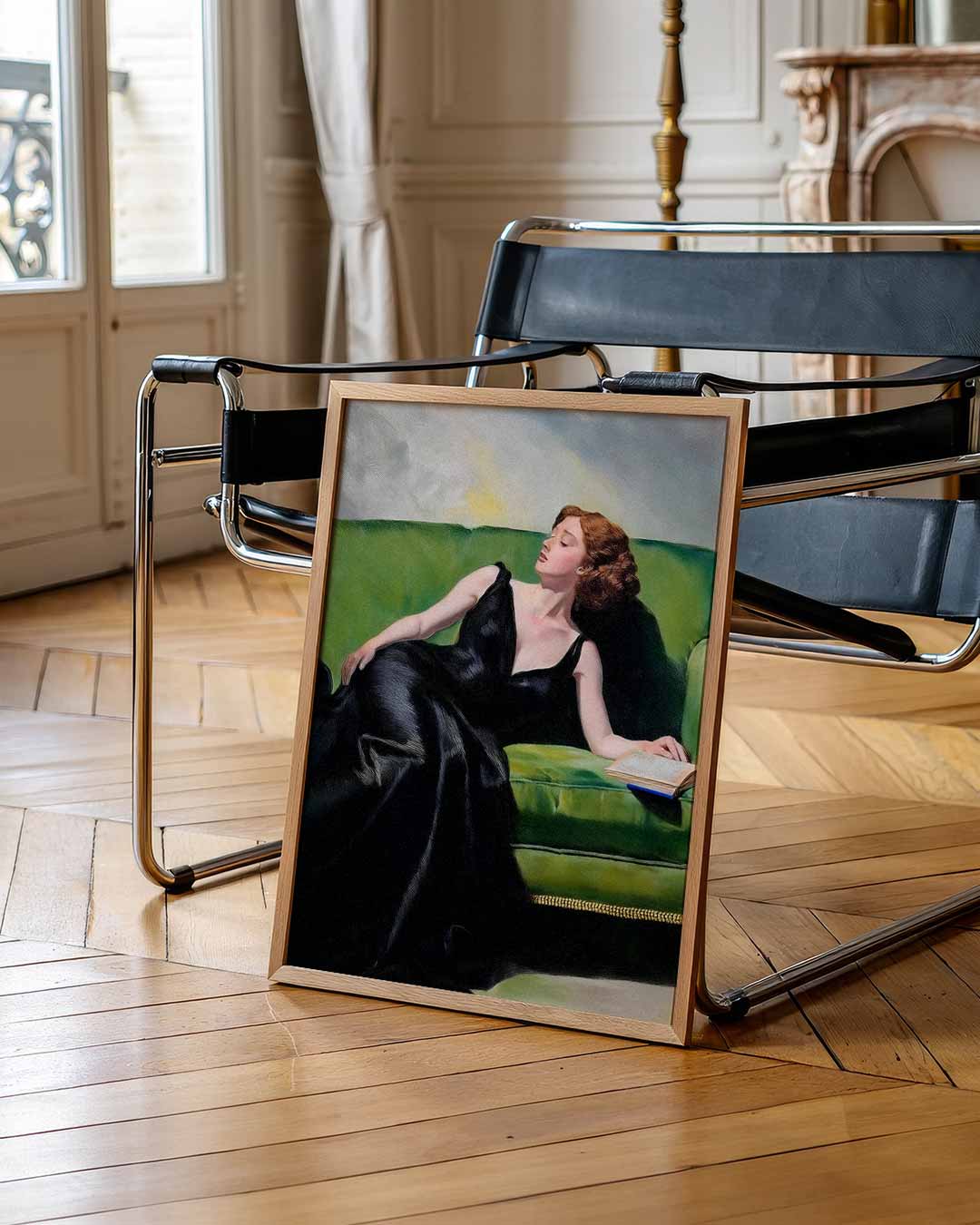 Vrouw op Groene Sofa – staande muurposter voor Pasen