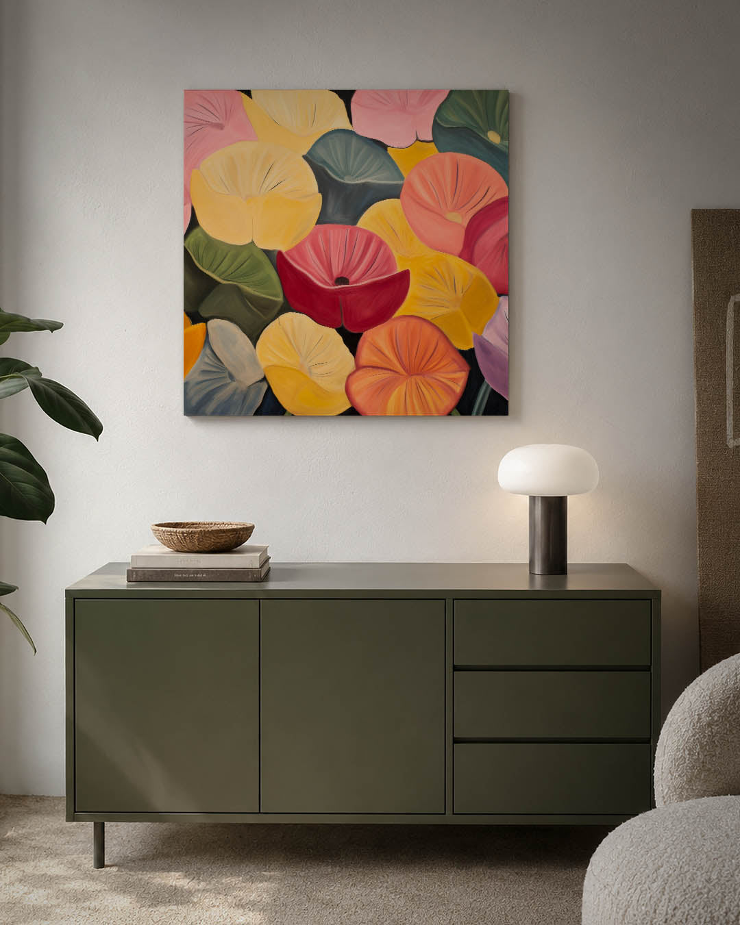 Kleurrijke bloemenvormen kunstwerk – detailweergave – dit werk toont een levendige verzameling van overlappende bloemvormen