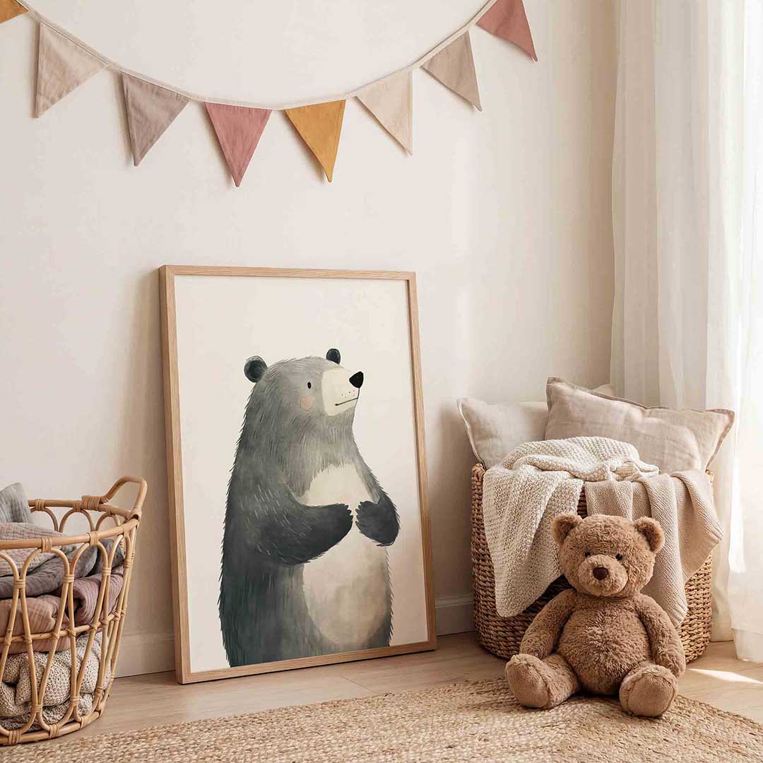 Beer met grijze vacht – speelse wandkunst als portret kinderposter