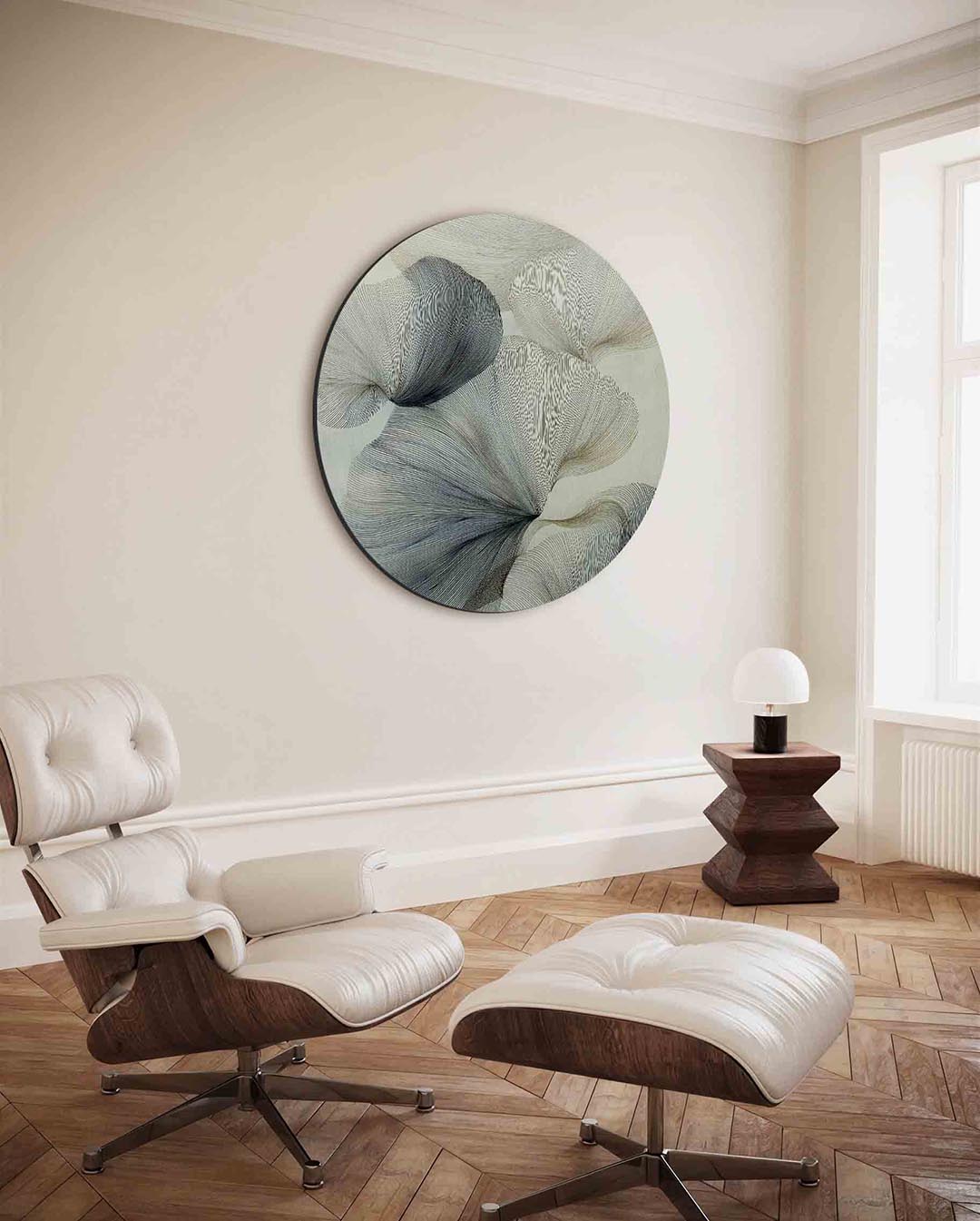 Organische vormen – moderne ronde wanddecoratie met vrouwelijk portret