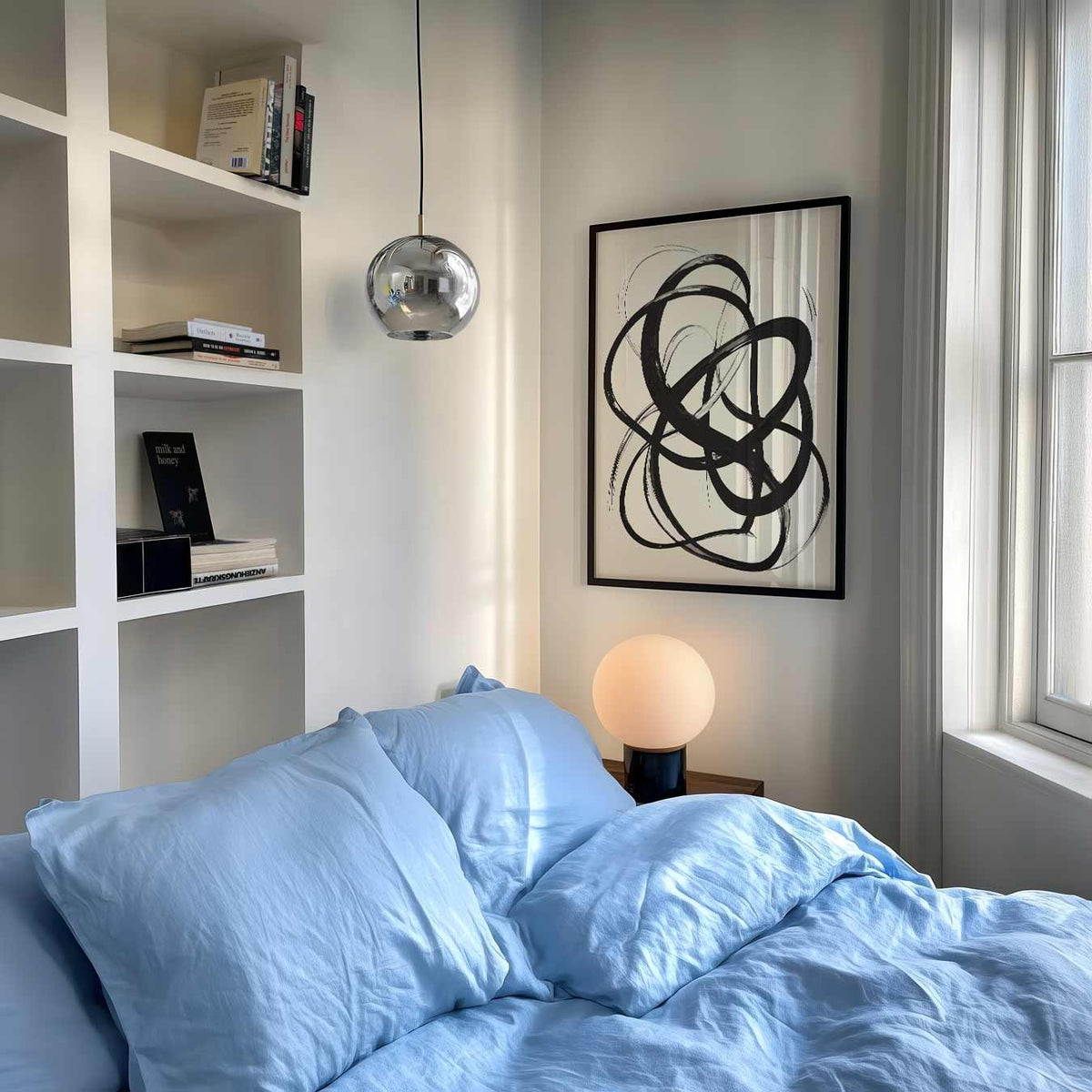 Abstracte Zwart-Witte Kringellijnen – abstracte poster als moderne staande wanddecoratie