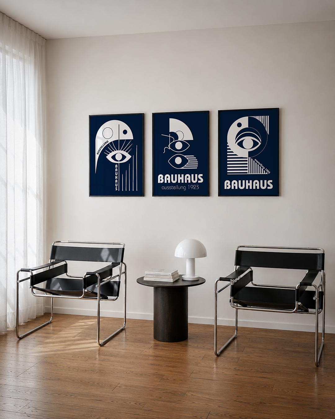 Oog en lijnen driedelige posterset – een donkerblauwe achtergrond met witte vormen. Een groot oog centraal, omringd door