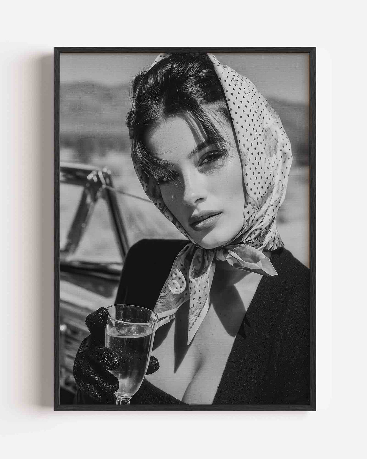 Vrouw met glas – Pop Art portret poster als wanddecoratie