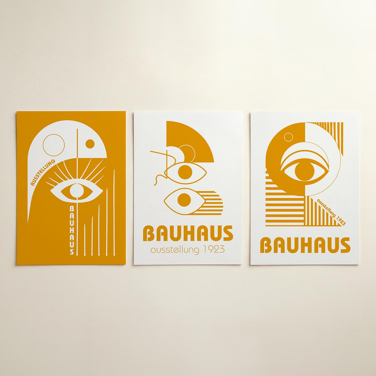 Oog en lijnen posterset – detailweergave – deze posterset in drie delen toont een speelse combinatie van een groot oog