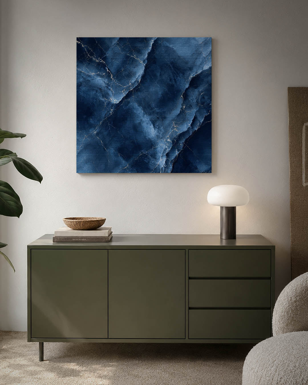 Marmerstructuur blauw kunstwerk – detailweergave – dit werk toont een dynamisch patroon van blauwe marmerachtige vormen met