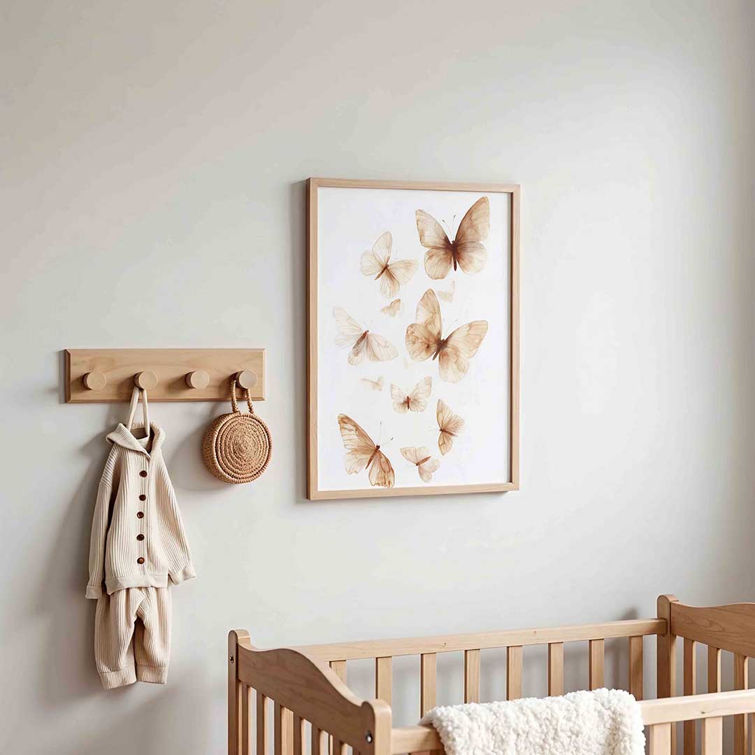 Vlinders in beige – kinderposter in staand formaat