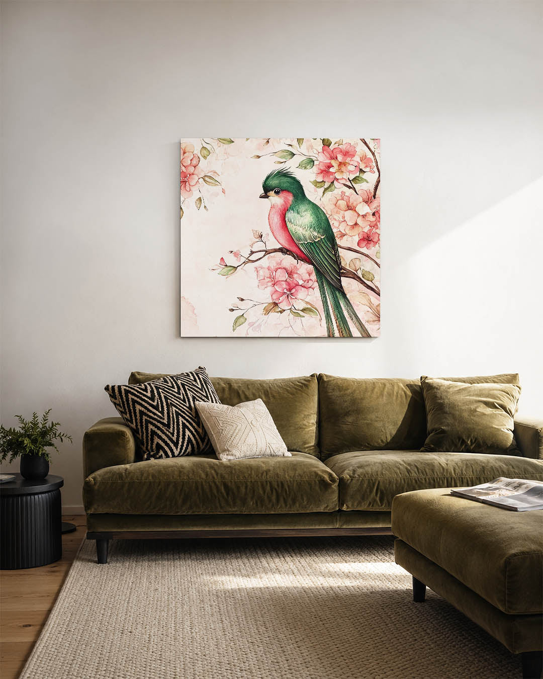 Vogel en bloemen kunstwerk – sfeerbeeld – dit werk toont een kleurrijke vogel zittend op een tak, omringd door delicate