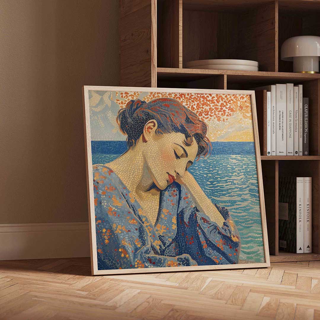 Vrouw bij zee – vierkante portret wanddecoratie van WallArtistic