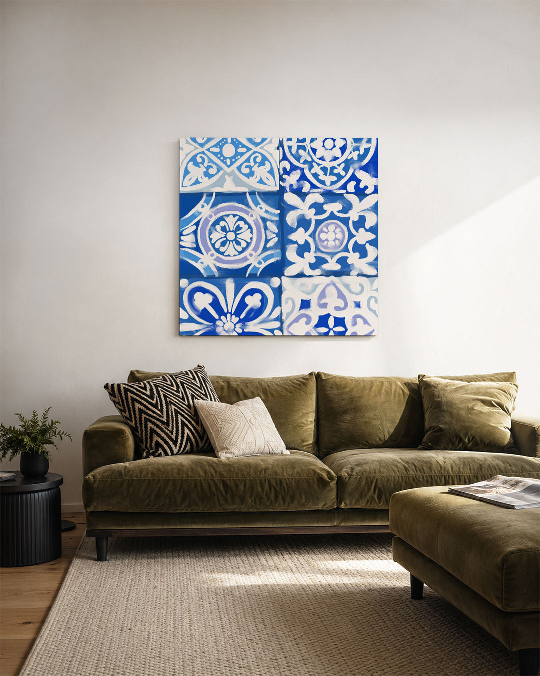 Geometrische patronen kunstwerk – derde productweergave – dit werk toont een reeks geometrische patronen in blauw en wit, met
